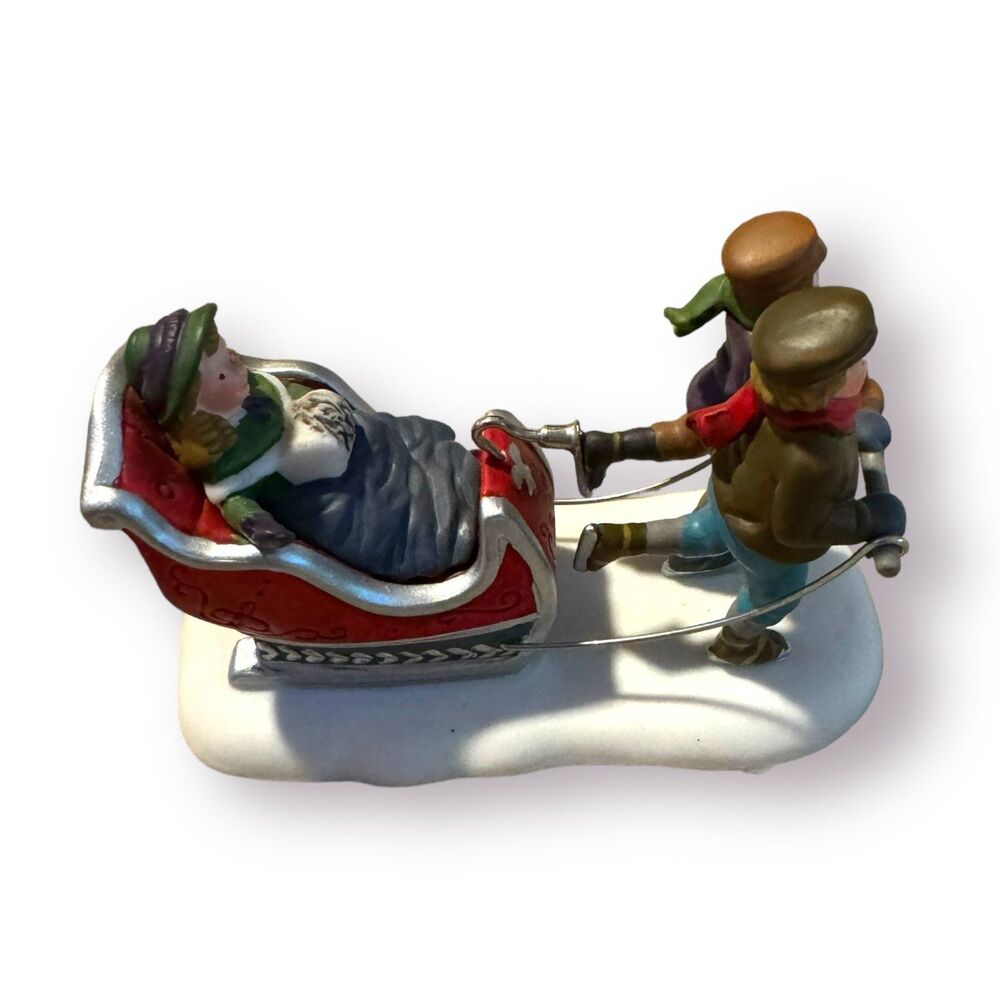 DEPARTMENT 56 Winter Sleighride The Heritage Village Collection #5825-4 NIB
